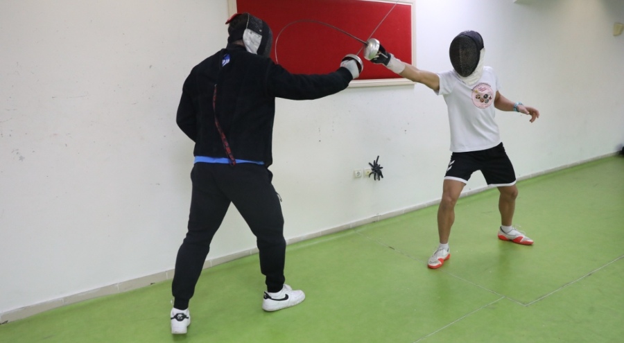 Bursa Büyükşehir Belediyesporlu sporcu tarih yazıyor