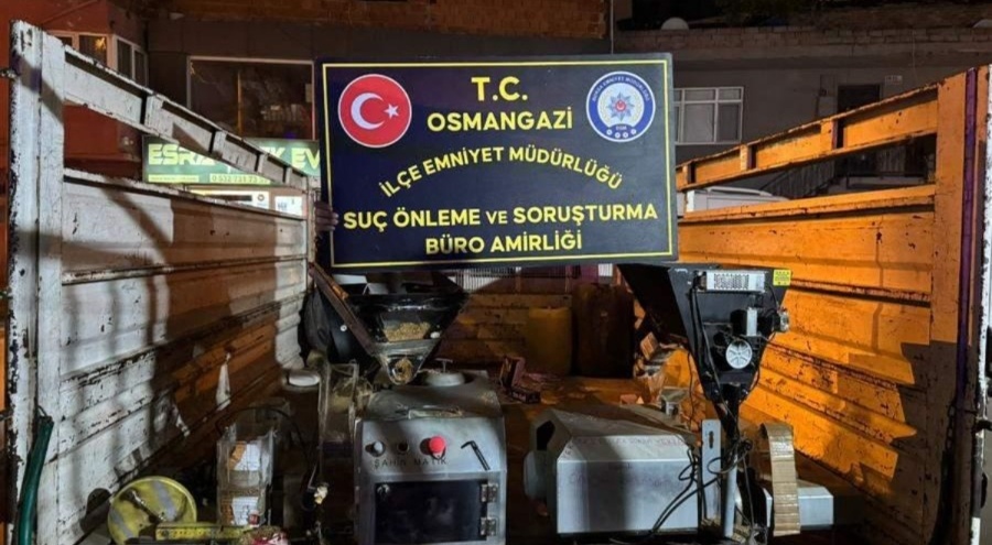 Bursa'da operasyonla 283 bin adet kaçak sigara ele geçirildi