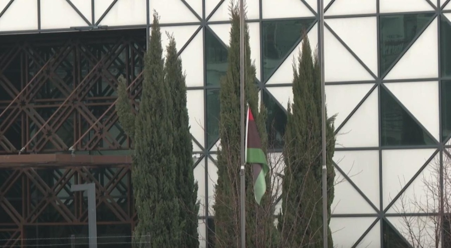 Libya'nın Ankara Büyükelçiliğinde bayraklar yarıya indirildi