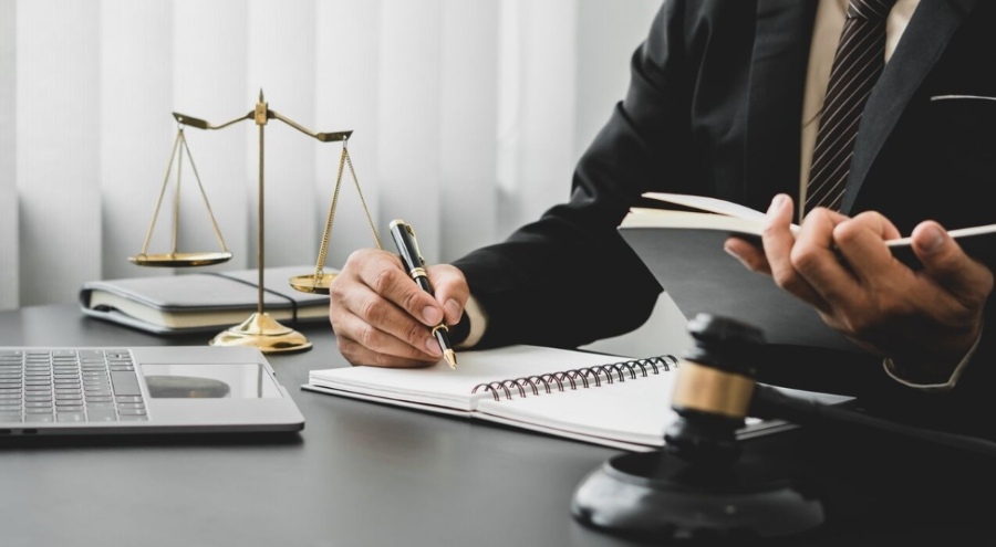 Avukatlara meslek ayarı! Resmi Gazete'de yayınlandı...