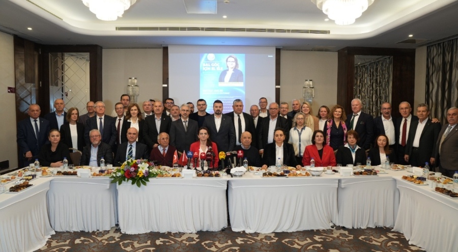 17 Bin üyeli Bal-Göç'te Fahriye Vatansever Ağca değişim için adaylığını açıkladı