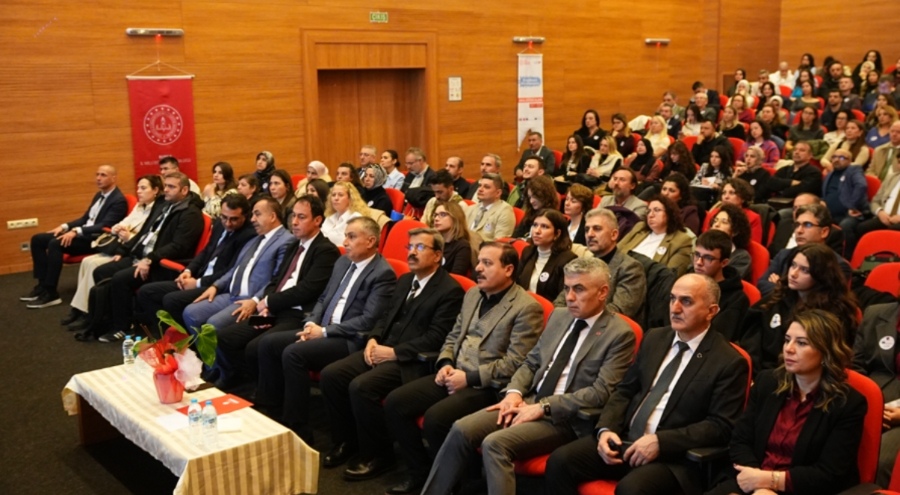 Bursa'da Erasmus+ 2025 Okul Eğitimi Konsorsiyumu açılış toplantısı düzenlendi