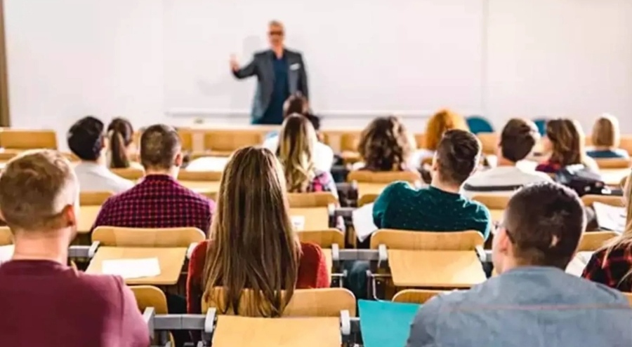 YÖK duyurdu: Üniversitelerde üç ay yaz tatili kalkıyor