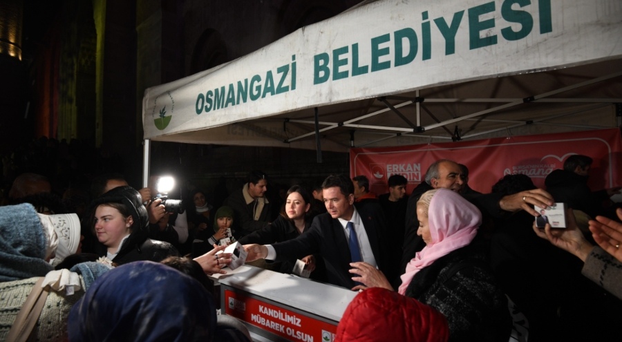 Osmangazi Belediye Başkanı Aydın'dan kandil simidi ikramı