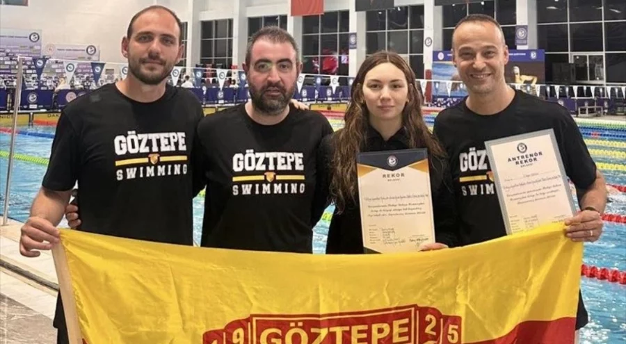 Milli yüzücü Derin Akar, 11 yıllık Türkiye rekorunu kırdı