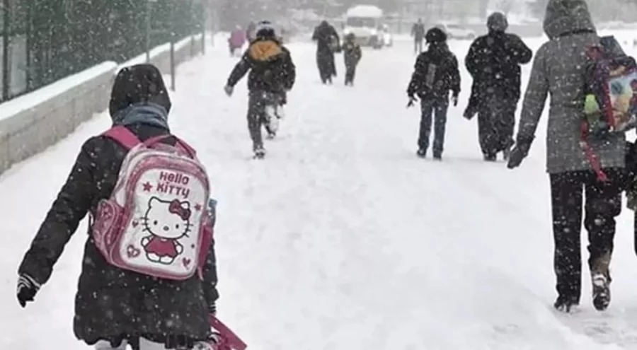 Bir kentte eğitime 'kar' arası