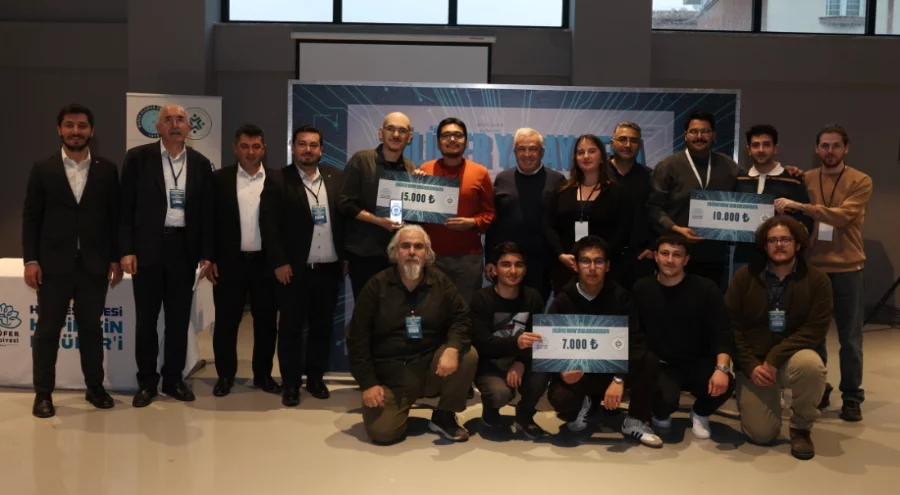 Genç yazılımcılardan Nilüfer'in dijital dönüşümüne katkı