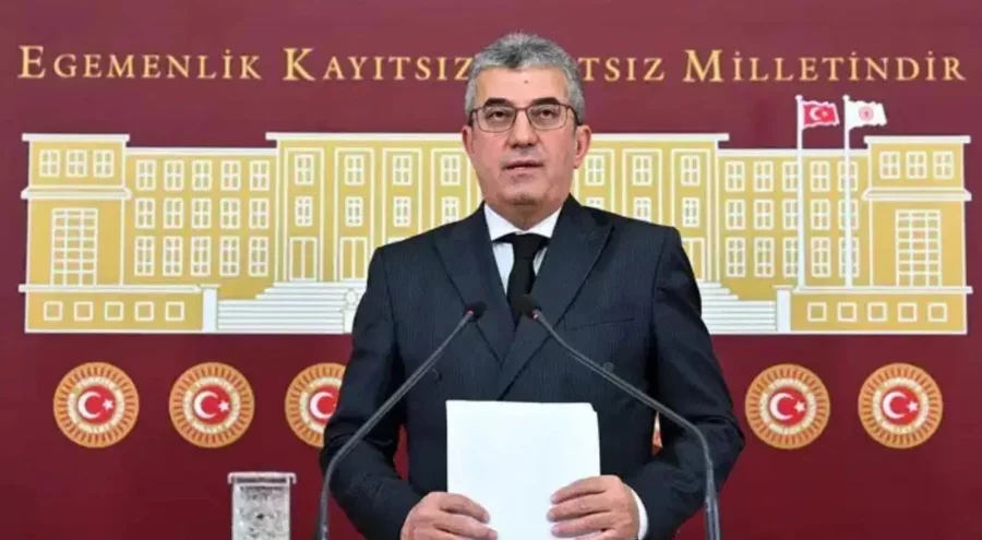 CHP'li Gökhan Günaydın 'kararsızlar'a dikkat çekti: 'Belki zor olacak ama sonunda her şey çok güzel olacak'