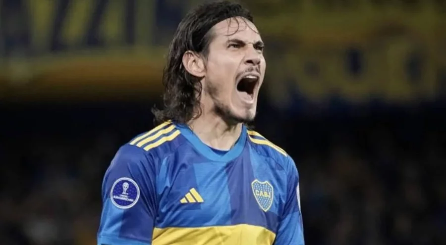 Edinson Cavani, futbola veda etti