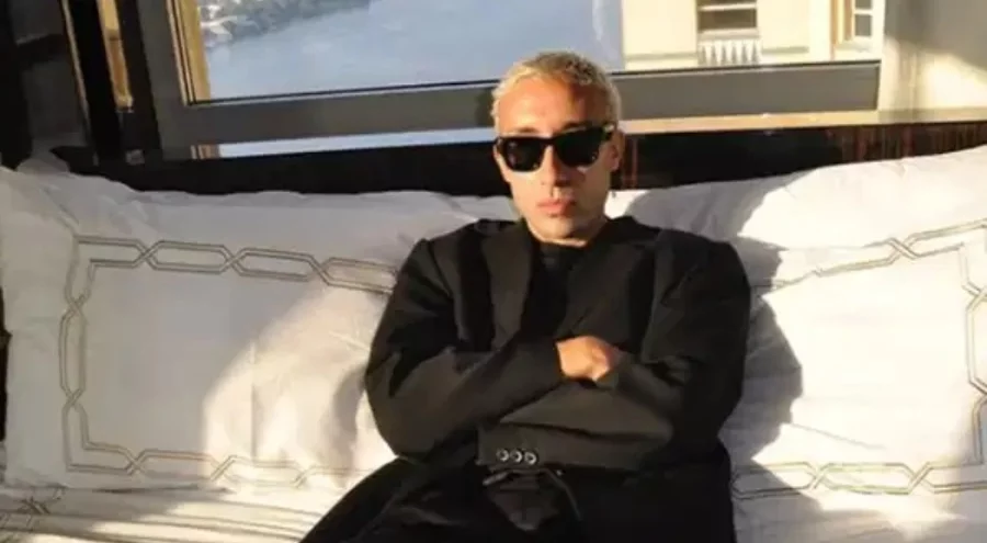 Les Benjamins'in direktörü Zohaer Majhadi gözaltına alındı