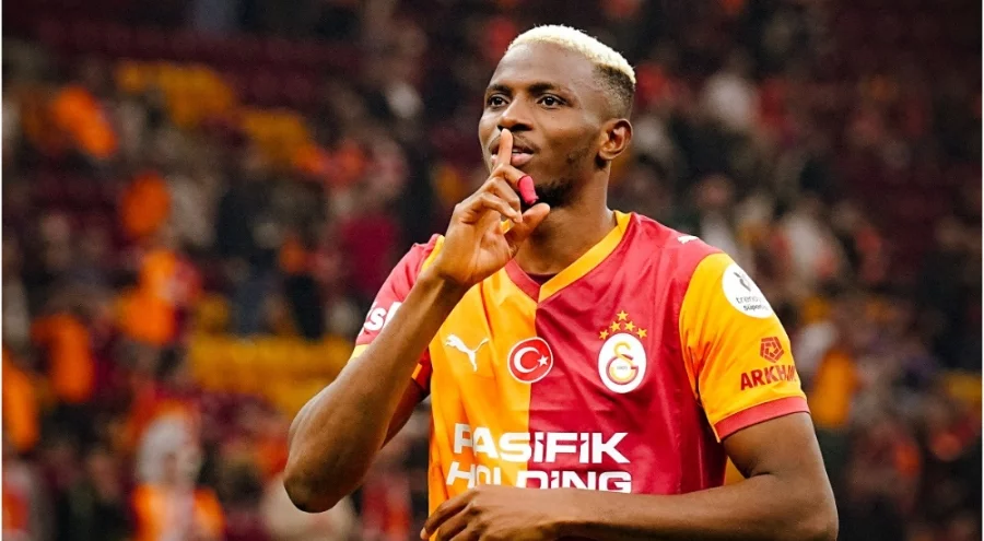 Osimhen, Lionel Messi'yi geride bıraktı!