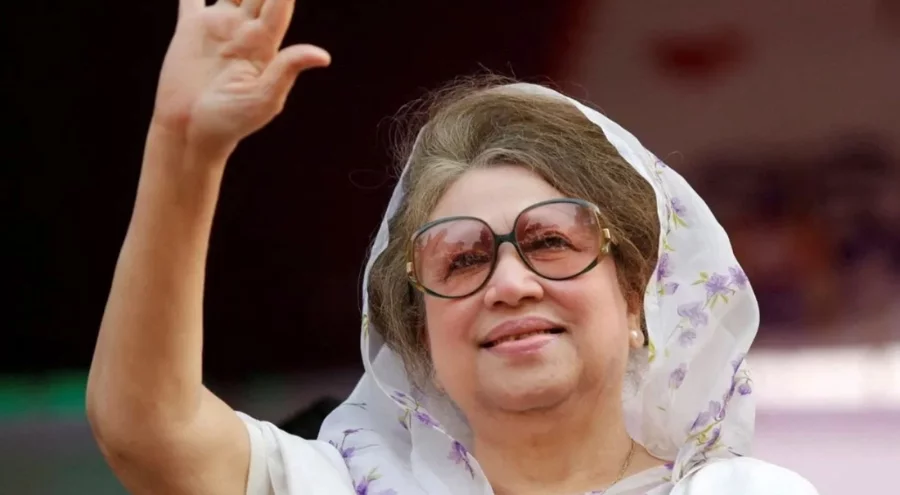 Eski Bangladeş Başbakanı 80 yaşında hayatını kaybetti