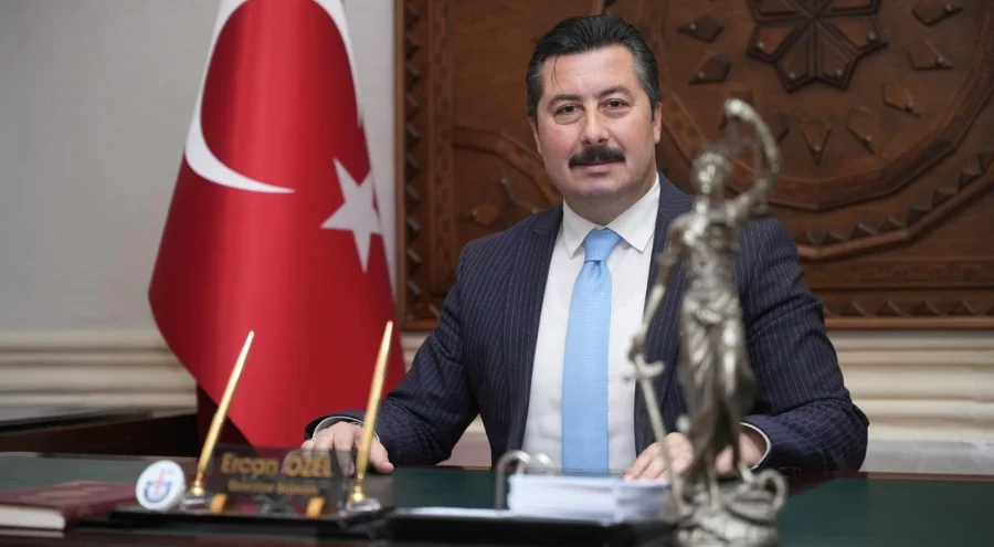 Yenişehir Belediye Başkanı Ercan Özel'den yeni yıl mesajı