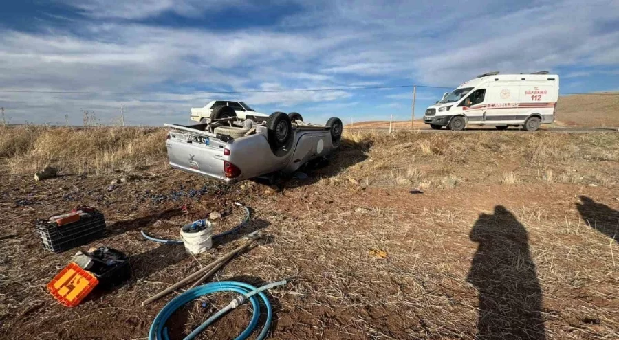 Konya'da belediye aracı takla attı, 3 personel yaralandı