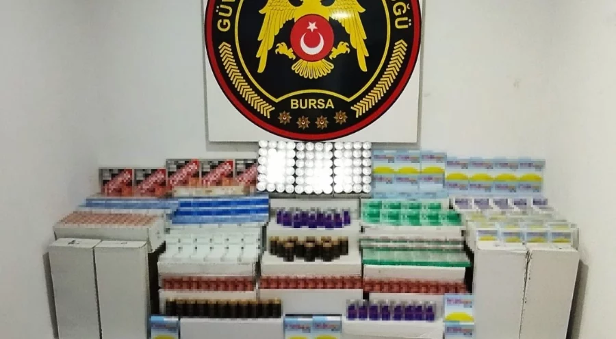 Bursa'da ruhsatsız ilaç operasyonu!