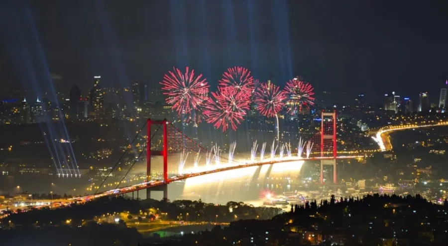 Yeni yıl kutlamaları Pasifik'te başladı