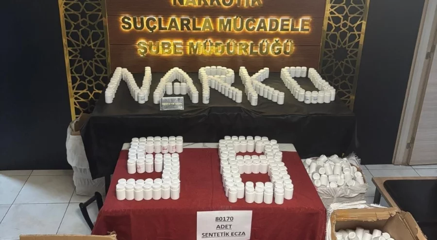 Sivas'ta yılbaşı öncesi narkotik operasyonunda 3 kişi tutuklandı