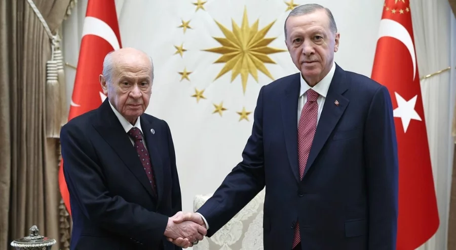 Cumhurbaşkanı Erdoğan, Bahçeli'nin yeni yılını ve yaşını kutladı
