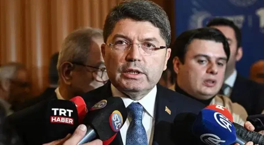 Bakan Tunç'tan yeni yıl için 'anayasa' mesajı