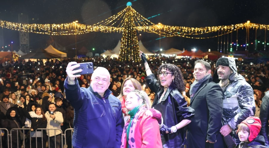 Yüzlerce Nilüferli yeni yıla müzik ve eğlence eşliğinde "Merhaba" dedi