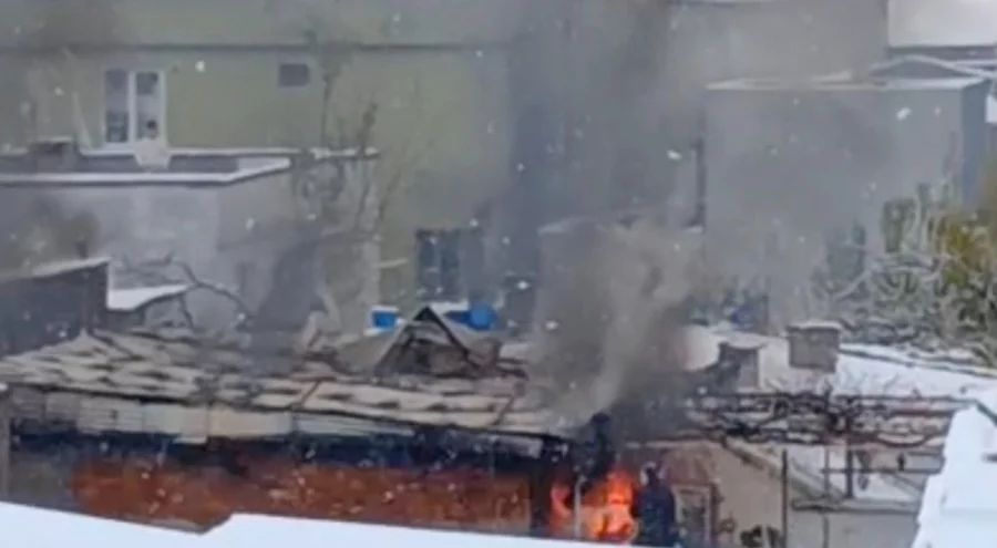 Bursa'da çatı katı yangını korkuttu