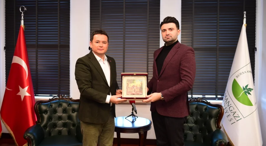 Osmangazi Belediye Başkanı Aydın, Bursaspor Vakfı Mütevelli Heyeti'ne katıldı