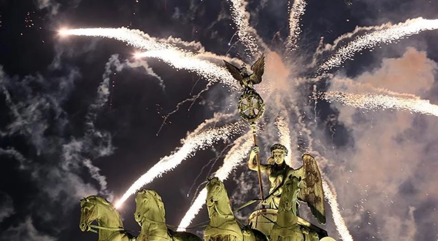 Yılbaşı kutlaması sırasında havai fişeğin patlaması sonucu 2 kişi öldü