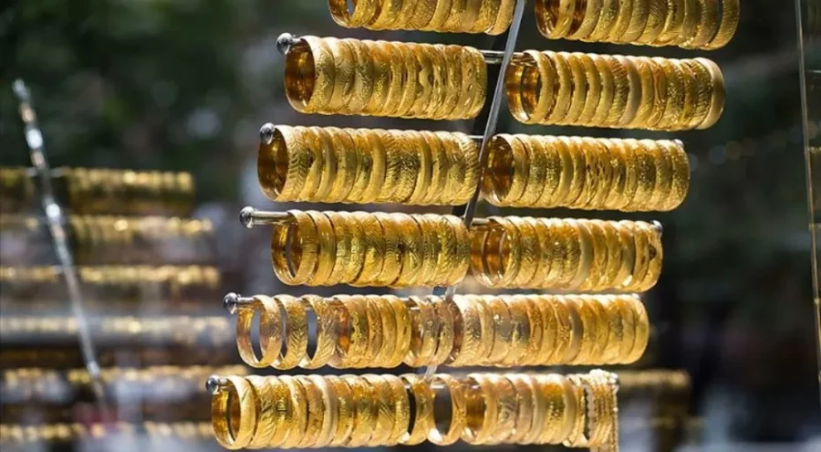 Altın fiyatları 2026 yılında ne kadar olacak? Dev bankalar tahminlerini güncelledi!