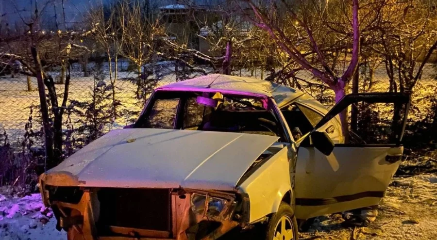 Bursa'da tarlaya uçan otomobil hurdaya döndü: 1 yaralı