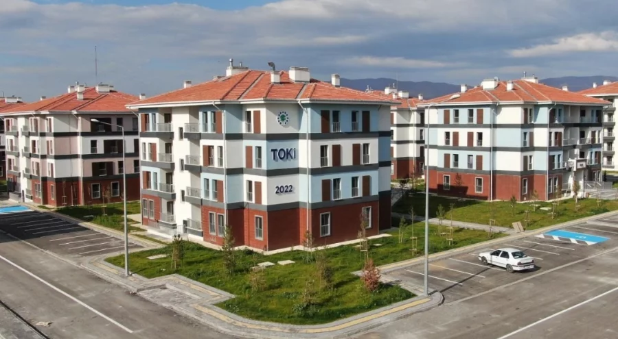 Yüzyılın Konut Projesi'nde kura çekimleri devam ediyor