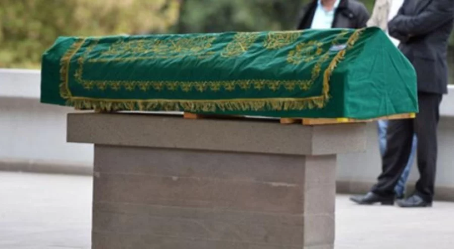 Aynı gün ölen iki kişinin cenazeleri karıştı
