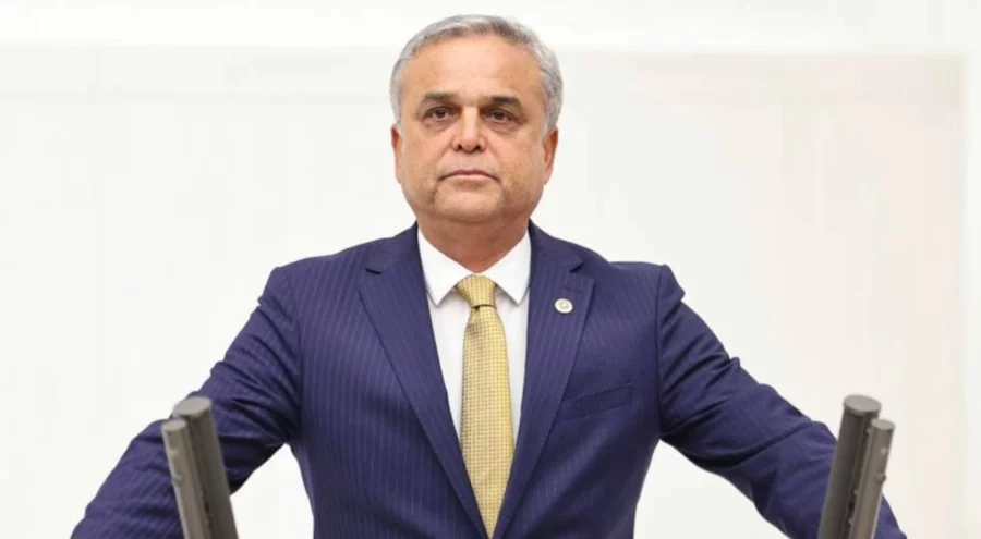 CHP'den istifa eden Hasan Ufuk Çakır: AK Parti'ye geçmemi millet istedi