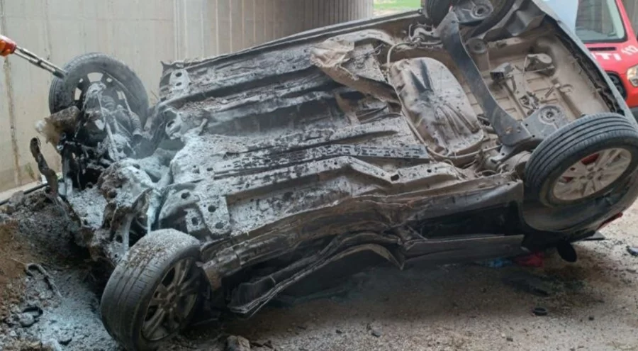 Mersin'de bir araç otoyol köprüsünden düştü: 2 ölü, 3 yaralı