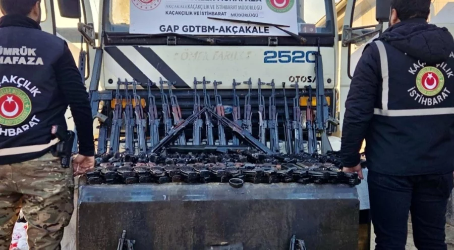 Gümrük kapısında çok sayıda uzun namlulu silah ele geçirildi