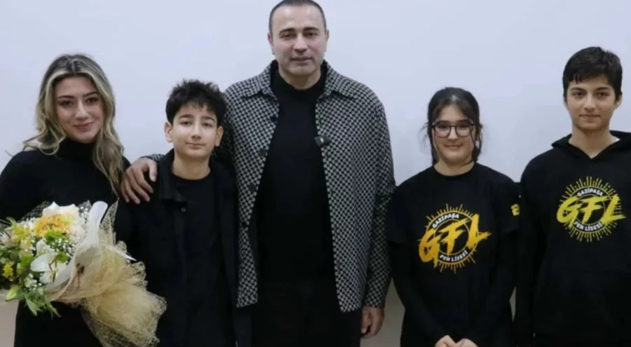 CHP'li Aykut Kaya milletvekili maaşıyla, kaybettiği eşi adına teknoloji sınıfı açtı