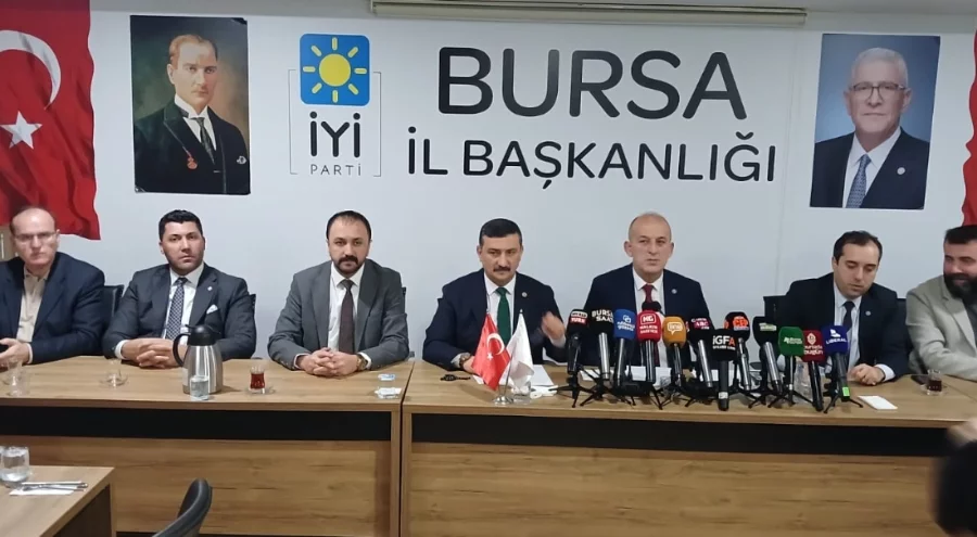 Bursa Milletvekili Selçuk Türkoğlu,  2025 Yılı Meclis Çalışma Raporu'nu paylaştı