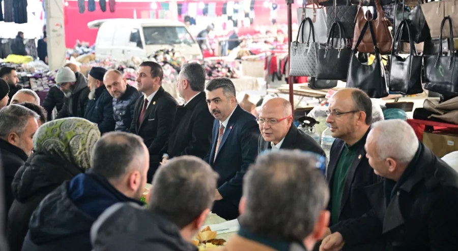 Yıldırım Belediye Başkanı Oktay Yılmaz, Millet Mahallesi pazar esnafı ile buluştu