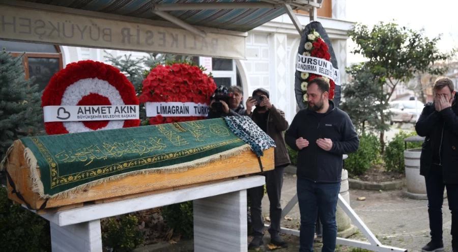 Elif Kumal'ın cenazesi Bandırma'da defnedildi