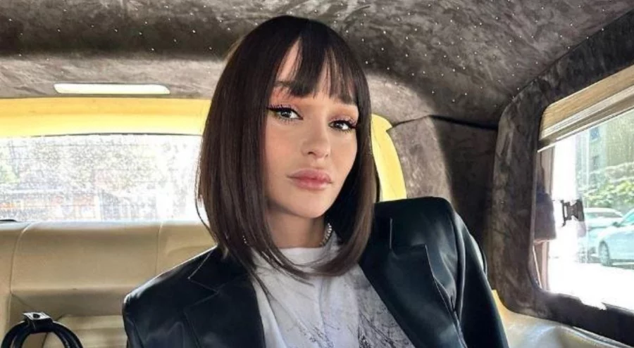 Yurt dışındaki şüpheli ünlü Şarkıcı Alya çıktı