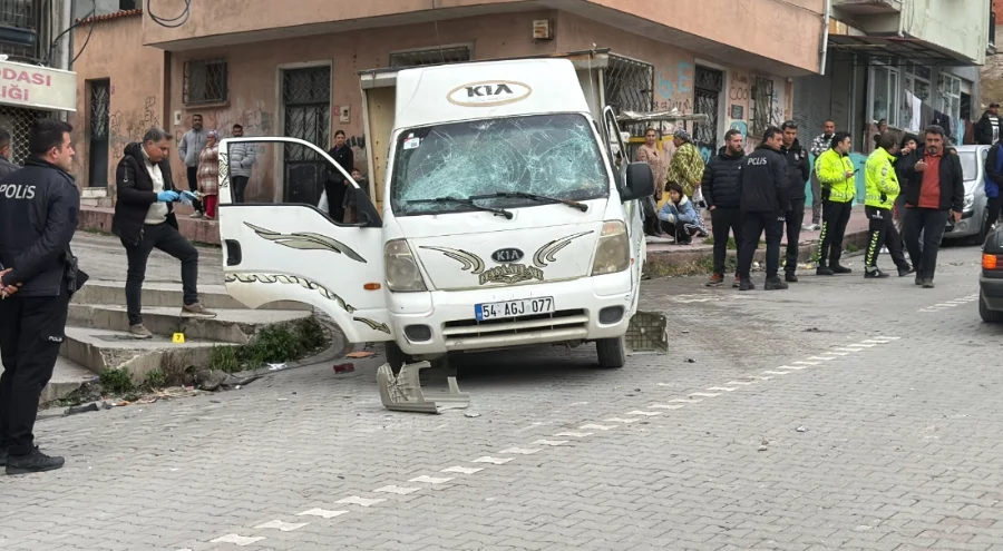 Balıkesir'de alacak verecek kavgası kanlı bitti: 2 yaralı