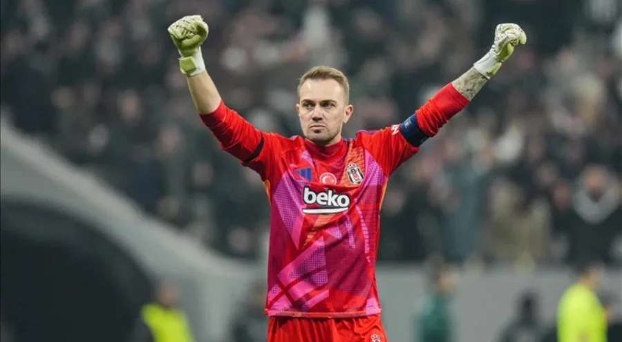 Mert Günok'un Beşiktaş'taki sözleşmesi feshedildi: Fenerbahçe'ye imza atıyor