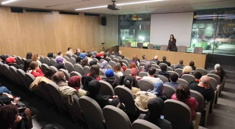 İnegöl Belediyesi'nden otizm farkındalığını artıran seminer