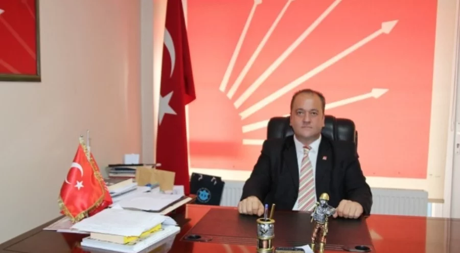 Eski CHP ilçe başkanı ofisinde ölü bulundu