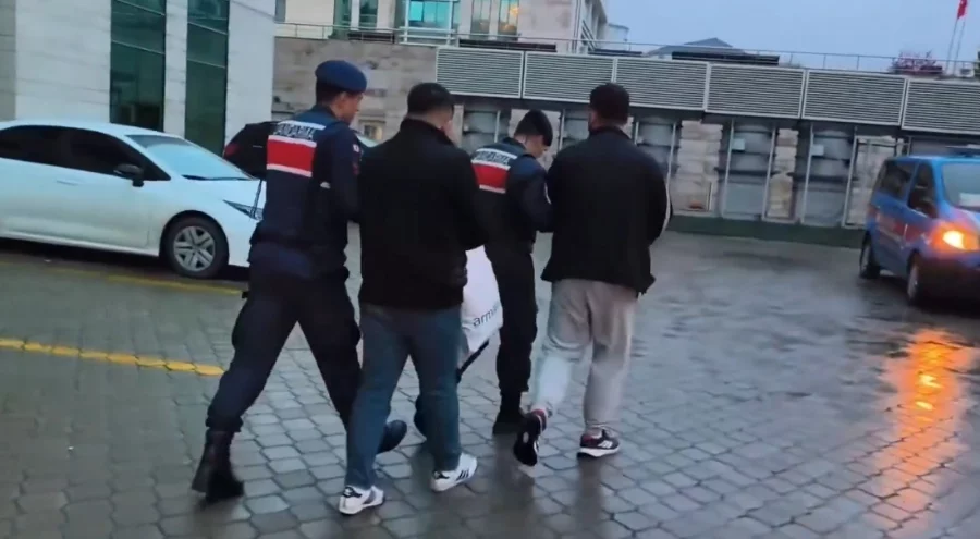 Bursa dahil 63 ilde zehir tacirlerine yönelik operasyon: 424 şüpheli yakalandı