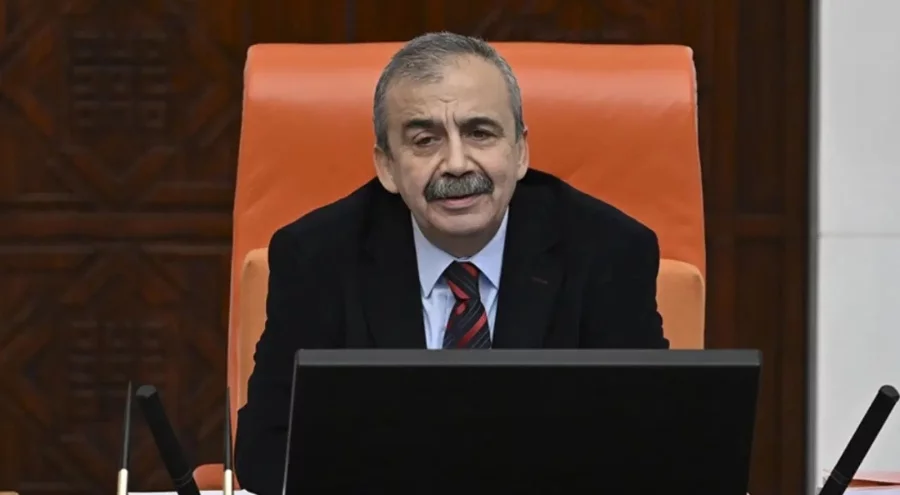 AK Pati ve MHP arasında 'Sırrı Süreyya Önder' çatlağı