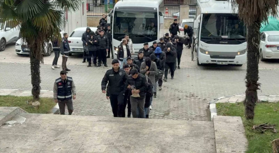 Müstehcenlik operasyonu: 3 tutuklama, 17 adli kontrol