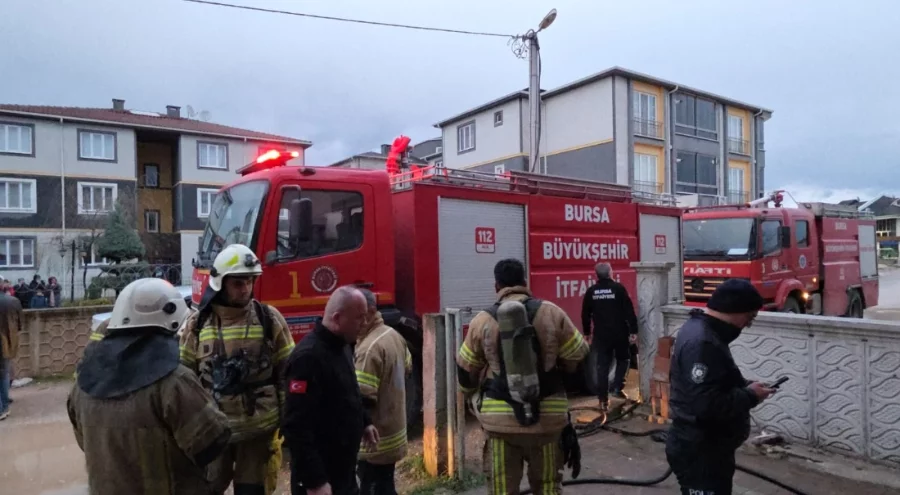 Bursa İnegöl'de evde çıkan yangın söndürüldü