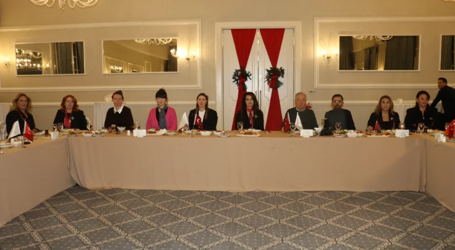 YASAV'dan 10 Ocak Çalışan Gazeteciler Günü buluşması