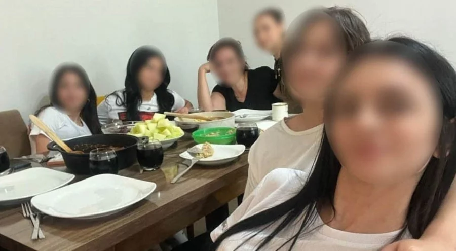 Öğrencileri evine temizliğe götüren öğretmen serbest bırakıldı