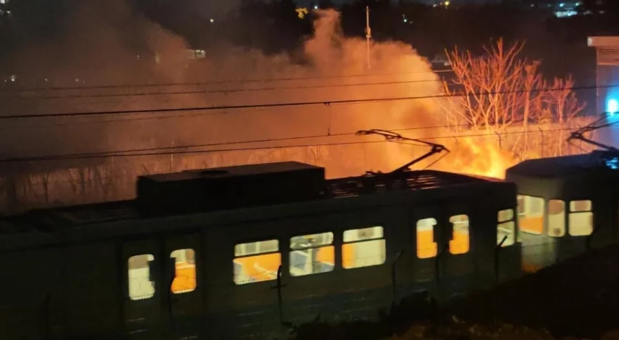 İstanbul Yenibosna Metro İstasyonunda yangın paniği